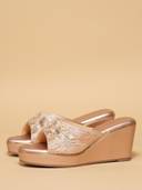 Rose Gold color option