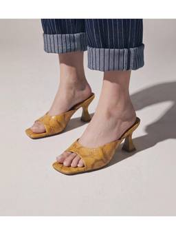 Pair ie Tales - Statement Textured Heels - Mustard