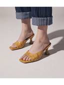 Mustard color option