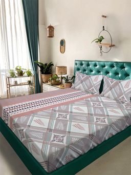 ARRABI - Beige Floral Tc Cotton Blend King Bedsheet With 2 Pillow Covers