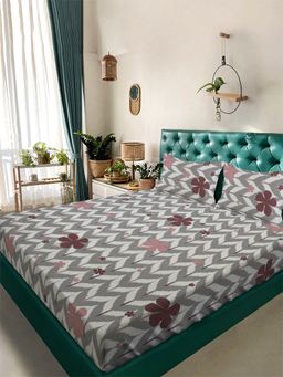 ARRABI - Grey Graphic Tc Cotton Blend King Bedsheet With 2 Pillow Covers