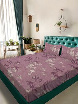 ARRABI - Maroon Floral Tc Cotton Blend King Bedsheet With 2 Pillow Covers