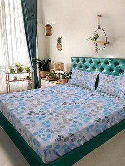 ARRABI - Blue Leaf Tc Cotton Blend Super King Bedsheet With 2 Pillow Covers