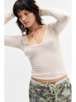 BDG by Urban Outfitters - Lydia Solid White Top