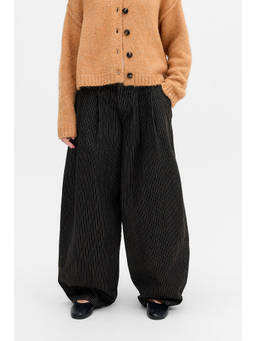 BDG by Urban Outfitters - Jax Stripes Jeans