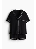 Black color option, Currently selected