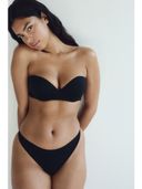 Black color option, Currently selected