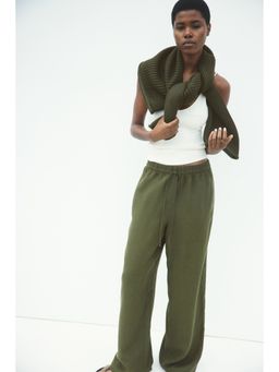 H&M - Women Green Wide Pull-On Pant