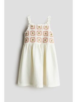 H&M - Girls White Cotton Crochet-Look Dress