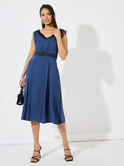 Styli - Women Navy Blue Sleeveless V Neck A Line Midi Dress
