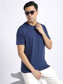 R&B - Men Blue Solid Crew Neck T-Shirt