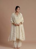 Cream color option, Currently selected