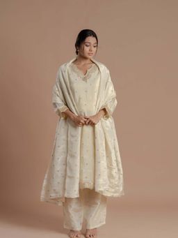 Meeshara - Cream Silk Sequins Embroidered Kurta With Pant and Dupatta