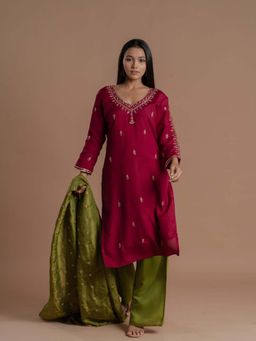 Meeshara - Maroon Embroidered Kurta With Pant and Dupatta
