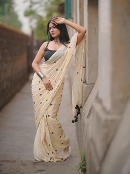 Aparna - Off White Soft Mul Cotton Saree With Scattered Black Embroidery For Women