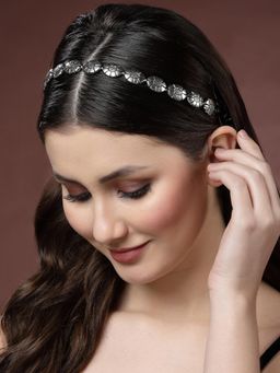PANASH - Oxidised Silver-Toned Oval Shaped Head Chain