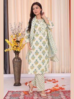 Sindh Fashion - Off White Semi Cotton Floral Printed Kurta with Pant and Dupatta (Set of 3)