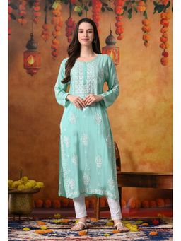 SYRISH - Women Green Embroidered Kurta