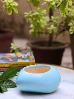 WEAVING HOMES - Blue Pebble Planter Indoor Planter