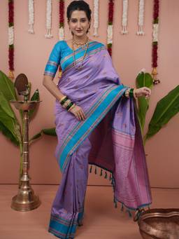 URBAN PALLU - Luxurious Silk Lavender Woven Saree