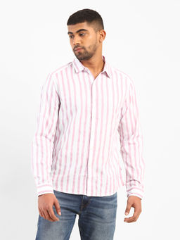 Levi's - Men White Purple Slim Fit Casual Shirt