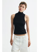 Black color option, Currently selected