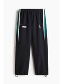 Black color option, Currently selected
