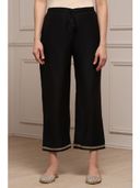 Black color option, Sold out, Currently selected