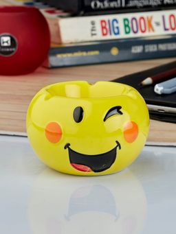 Kookee - Yellow Groovy Retro Ceramic Ashtray Funky & Colorful Smoking Accessory