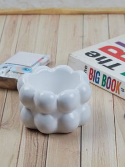 Kookee - White Groovy Retro Ceramic Ashtray Funky & Colorful Smoking Accessory