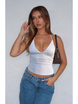 Outzidr - Women White Solid Crop Top