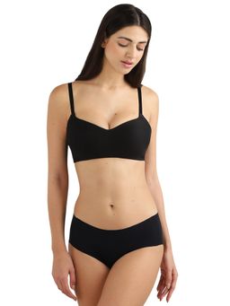 Wacoal - Basic Mold Padded Non-Wired 3/4Th Cup Everyday T-Shirt Bra - Black