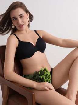 Wacoal - Women's Everyday Elegance Padded Wired Full Cup Smooth Finish Black Bra