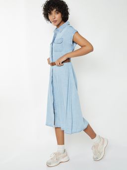 max - Women Blue Solid/Plain Three Fourth Sleeves Dress with Belt