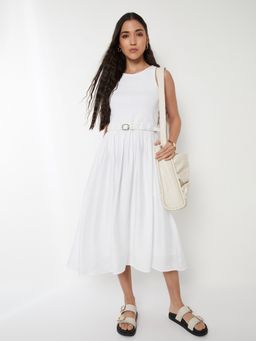 max - Women Off White Solid/Plain Sleeveless Dress with Belt