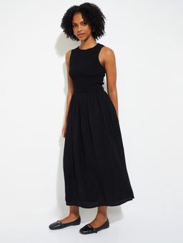 max - Women Black Solid/Plain Sleeveless Dress