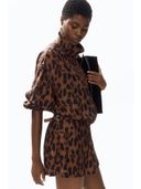 Brown color option, Currently selected