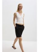 Black color option, Currently selected