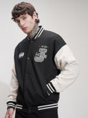 Black color option, Currently selected