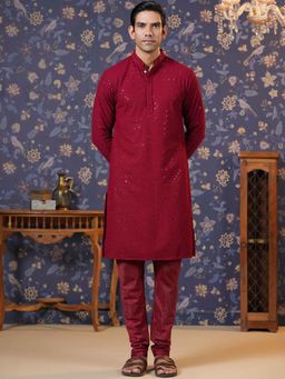 Gahan - Embroidered Straight Kurta - Maroon