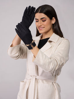 Twenty Dresses by Nykaa Fashion - Black Solid Buckle Trim Winter Gloves