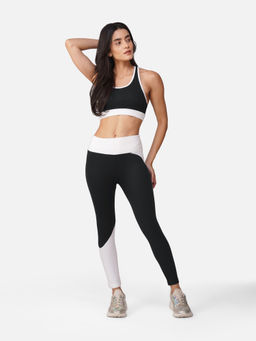 Wear Jukebox - Power Flow Black Sports Bra with Tights (Set of 2)