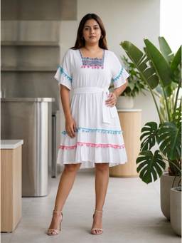 Fimonaa - White Elegant Boho Pom-Pom Dress with Belt