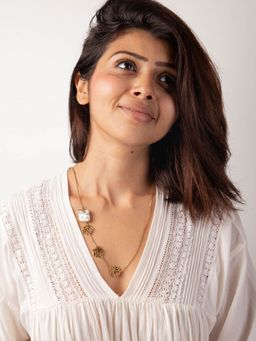 SOUL WORKS - Off White Stone Aurora Necklace