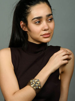 Odette - Peals and Stone Alloy Embellished Cuff
