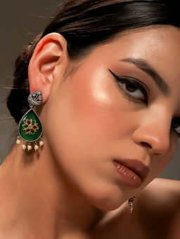 VENI - Silver Plated Oxidised Earrings