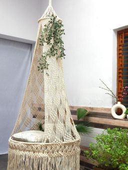 Ecofynd - Colored Macrame Swing Hammock White