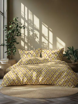 GRES Home - 120TC 100% Cotton Double Bedsheet With 2 Pillow Covers - Mustard Yellow