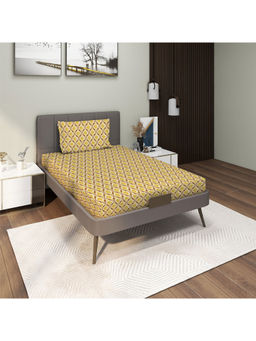 GRES Home - 120TC 100% Cotton 2 Single Bedsheet with 2 Pillow Covers - Mustard Yellow (Pack of 2)