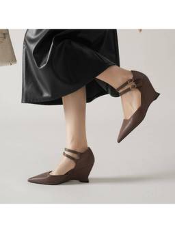 OZZARO - Women Brown Vectora Strap Wedges Heels